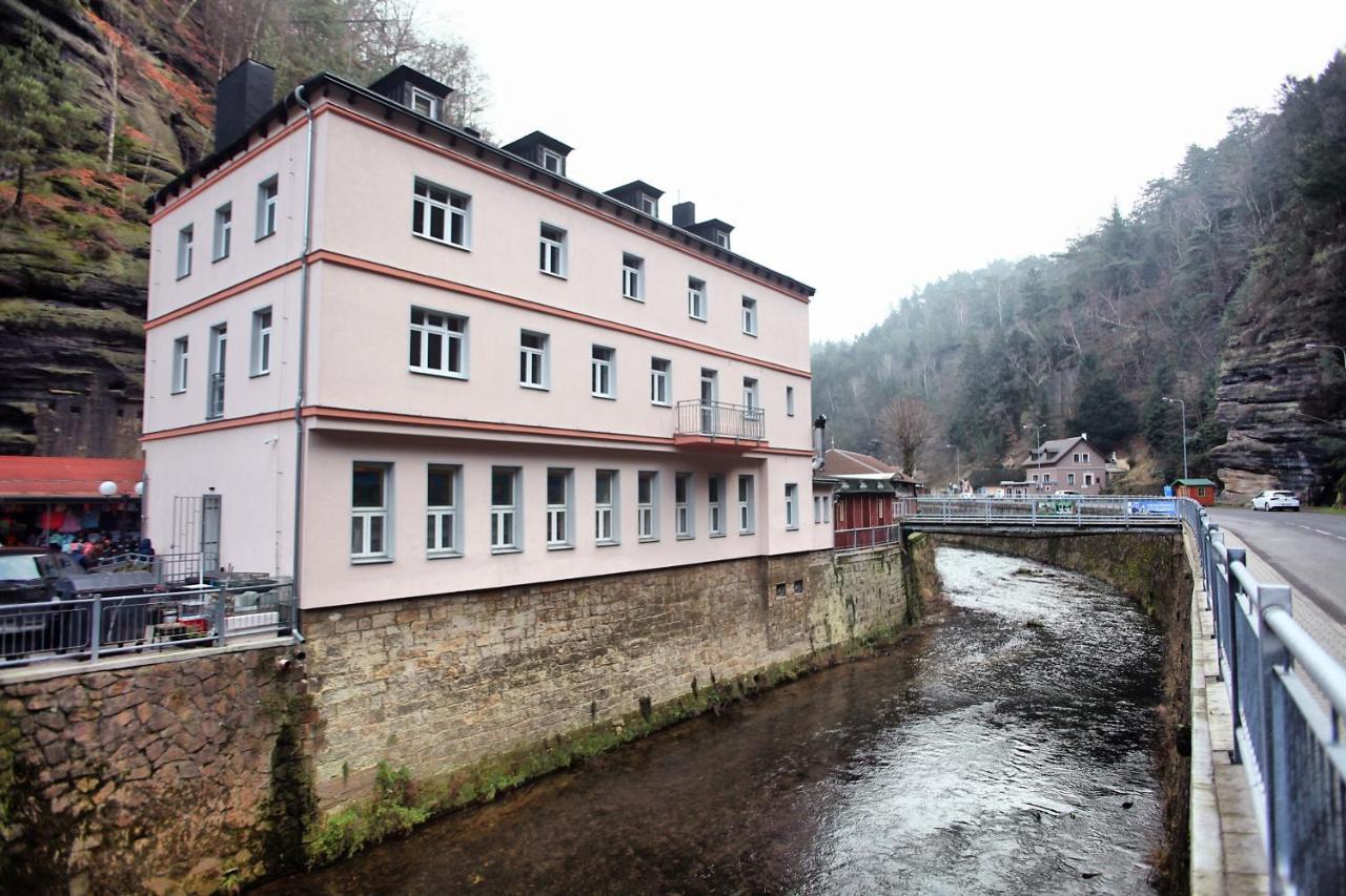 Kotva * Hřensko